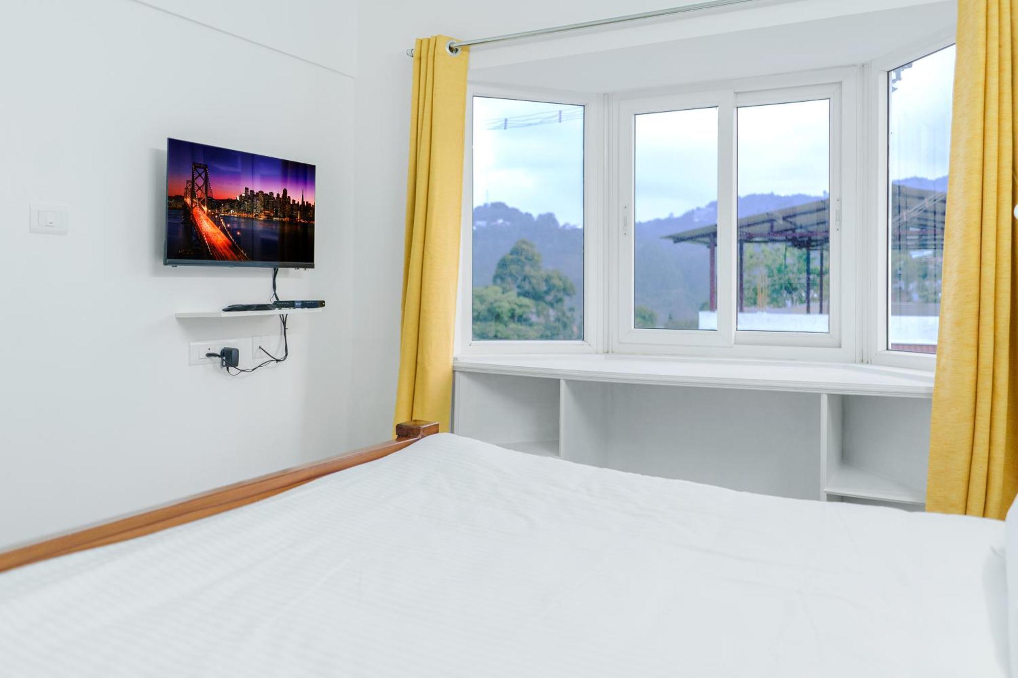 The Jade Highlands Mountain View 2 Bhk Holiday home